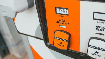 Alcaldes de 9 comunas de Valparaíso se unen ante la crisis: piden congelar tarifas y temen ollas comunes