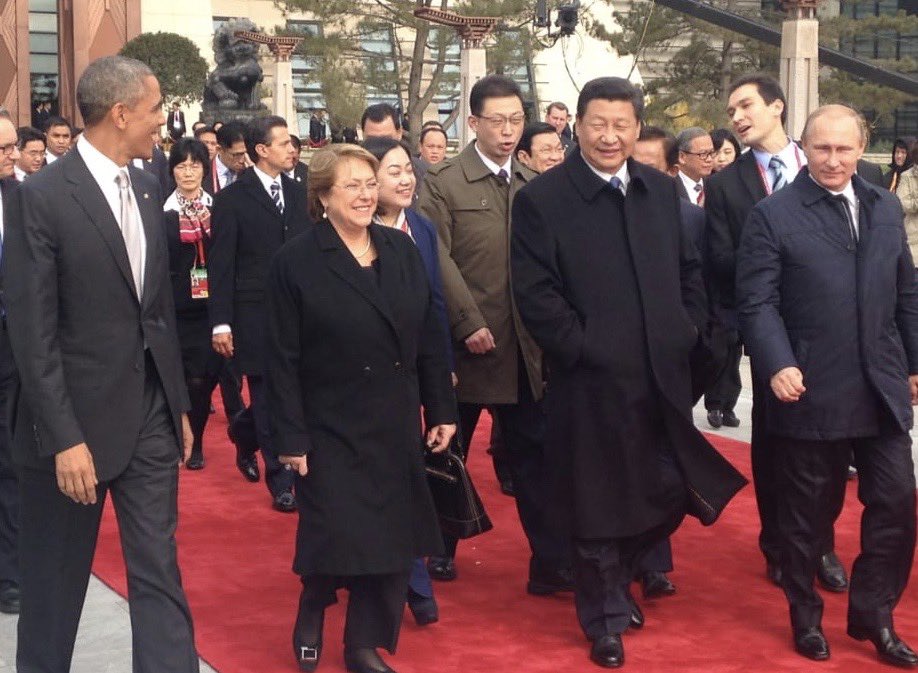 Lula y Sheinbaum respaldan a Bachelet para la ONU: el bochorno diplomático se le agranda a Kast