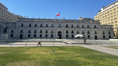 Cadem: el pesimismo supera al optimismo por primera vez en 44 semanas