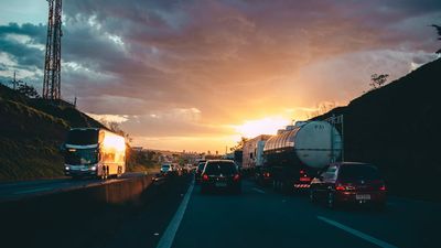 Camioneros se reúnen el lunes para decidir 