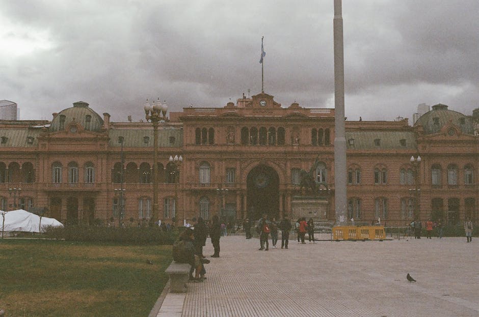 Kast viaja a Buenos Aires: Milei prueba su primera gira internacional