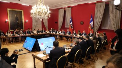 Contraloría endurece reglas para ministros de Kast: multas, destitución y test de drogas obligatorios