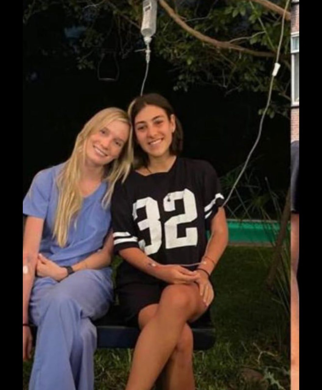 Delfina "Fini" Lanusse junto a una amiga, foto difundida en redes sociales durante la cobertura del caso