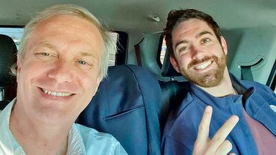 El gobierno de Kast suspendió hoy la beca que su propio hijo intentó obtener — y le fue rechazada