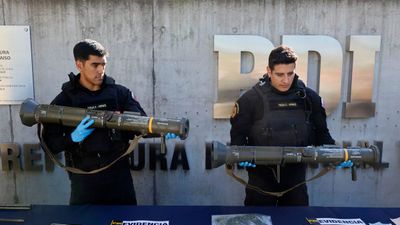 Incautan dos lanzacohetes de guerra, nueve armas y droga en Limache: seis detenidos