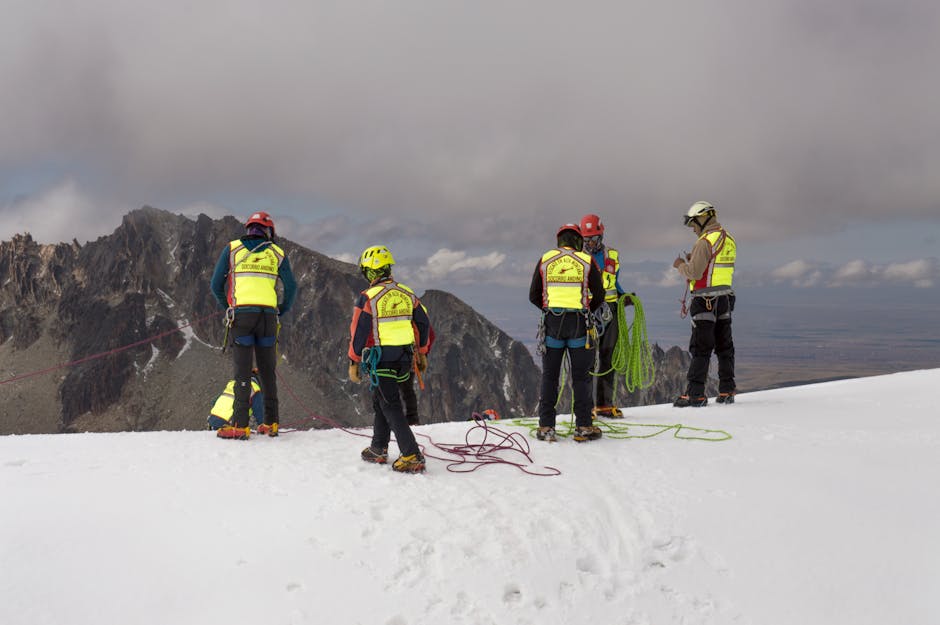 Hombre lleva tres días desaparecido en el volcán Osorno: operativo de búsqueda involucra a Senapred, GOPE y Socorro Andino